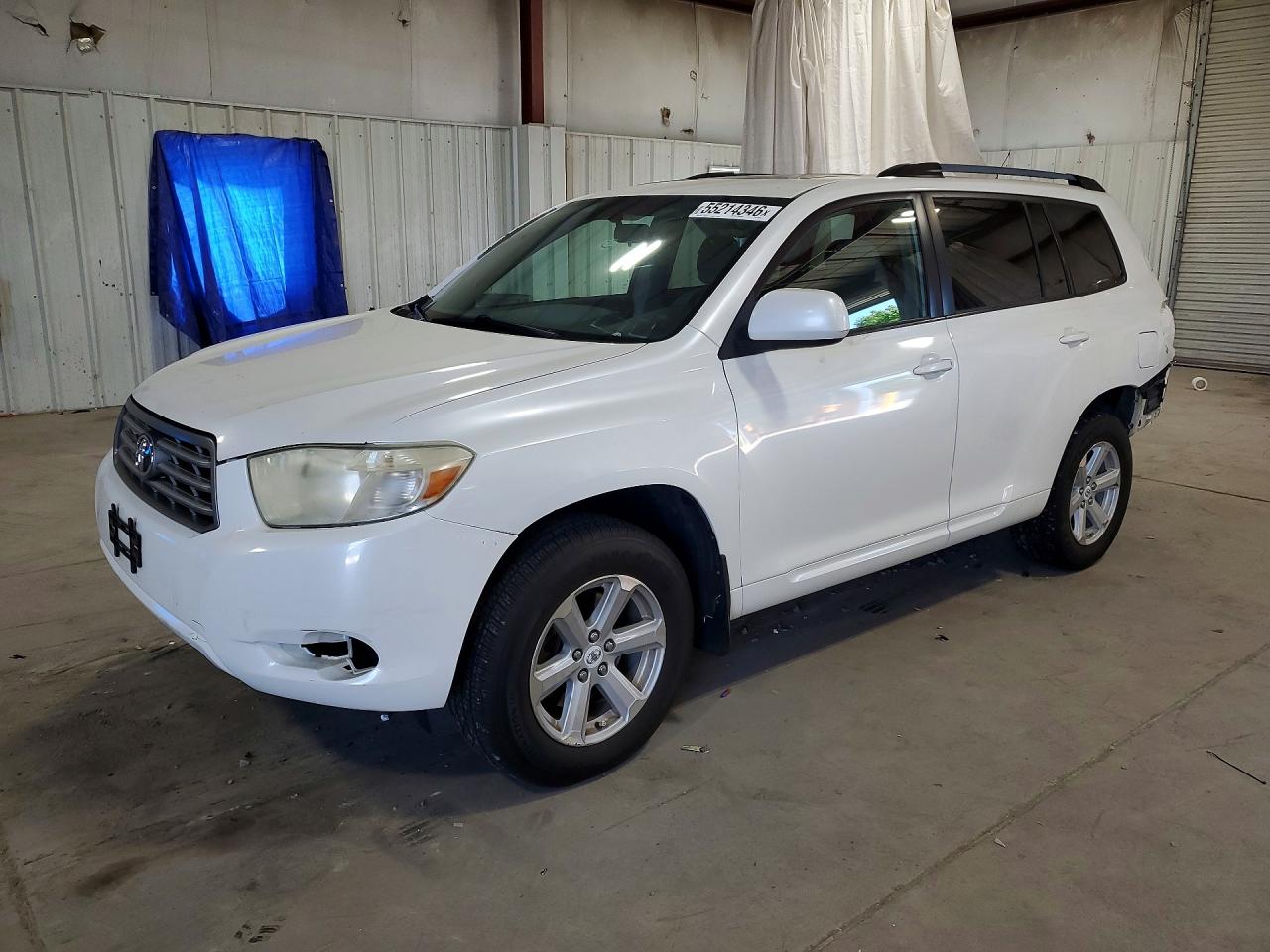 2010 Toyota Highlander Base White vin: 5TDBK3EH9AS006297