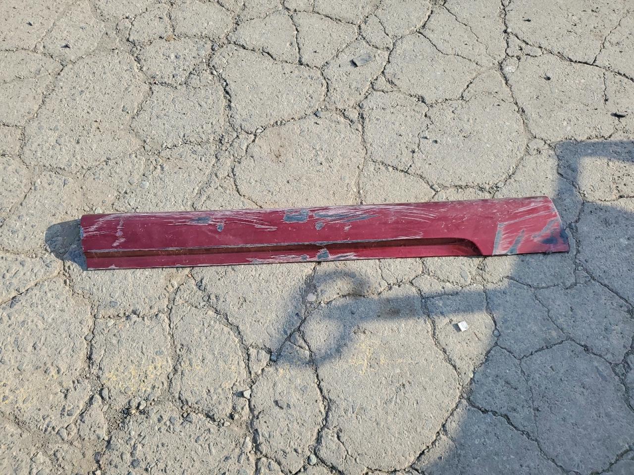 2010 Toyota Highlander Base Red vin: 5TDBK3EH9AS032687