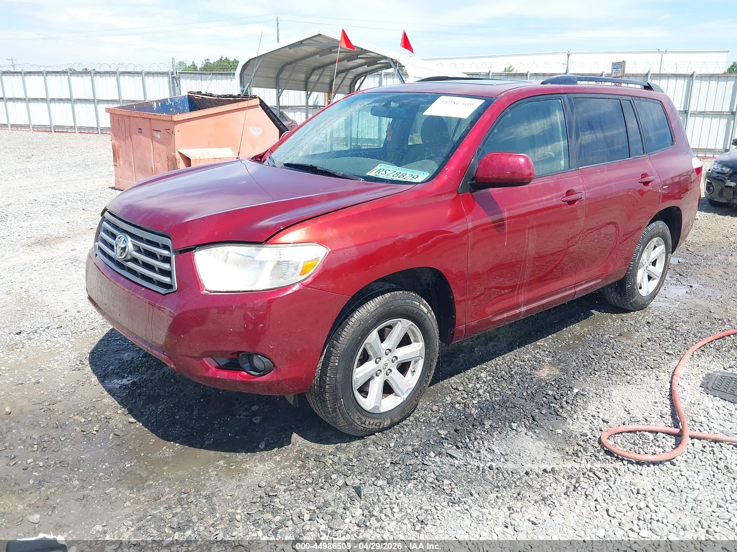 2010 Toyota Highlander Base V6 Maroon vin: 5TDBK3EH9AS040000