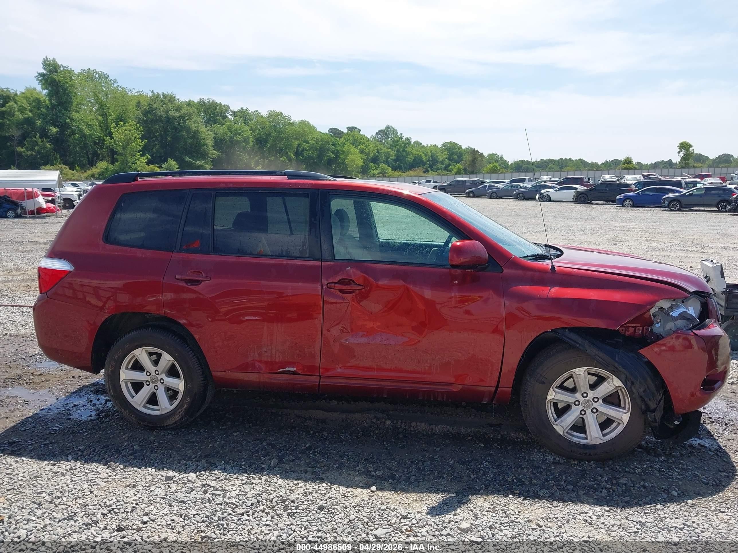 2010 Toyota Highlander Base V6 Maroon vin: 5TDBK3EH9AS040000