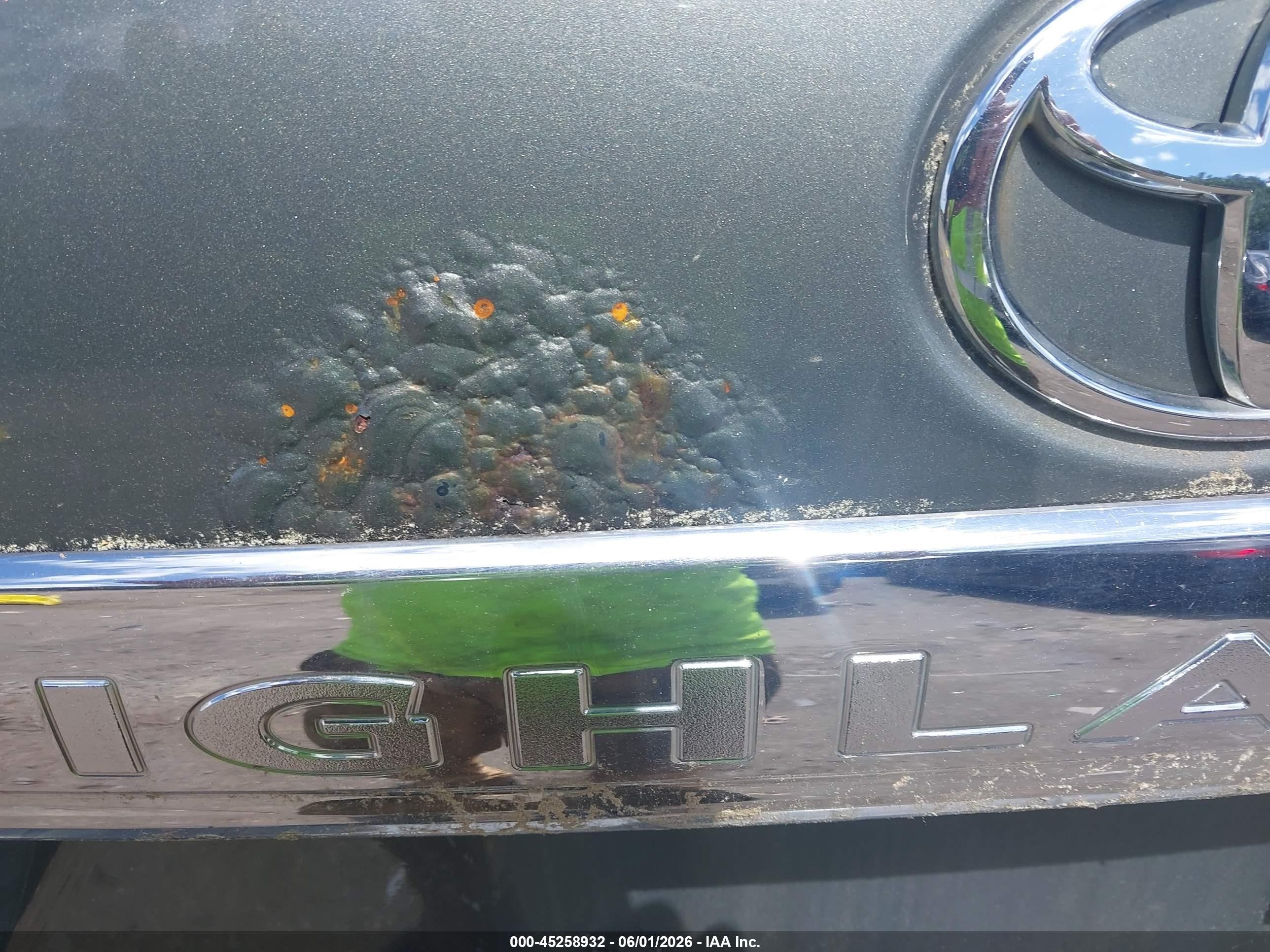 2011 Toyota Highlander Base V6 Зеленый vin: 5TDBK3EH9BS063178