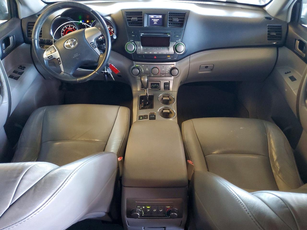 2011 Toyota Highlander Se Серый vin: 5TDBK3EH9BS065707