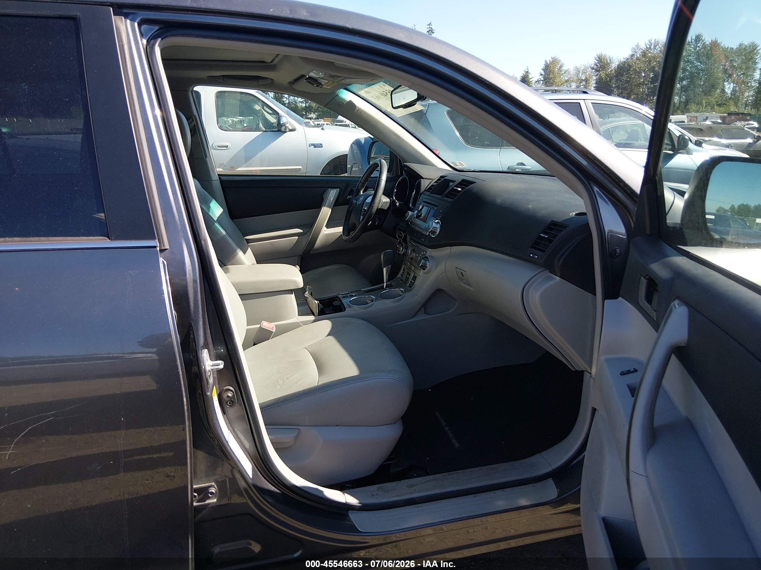 2011 Toyota Highlander Se V6 Серый vin: 5TDBK3EH9BS073905