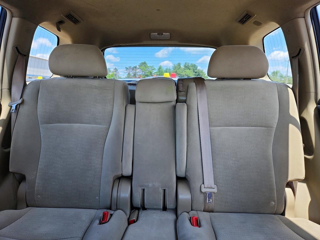 2012 Toyota Highlander Base Tan vin: 5TDBK3EH9CS094545