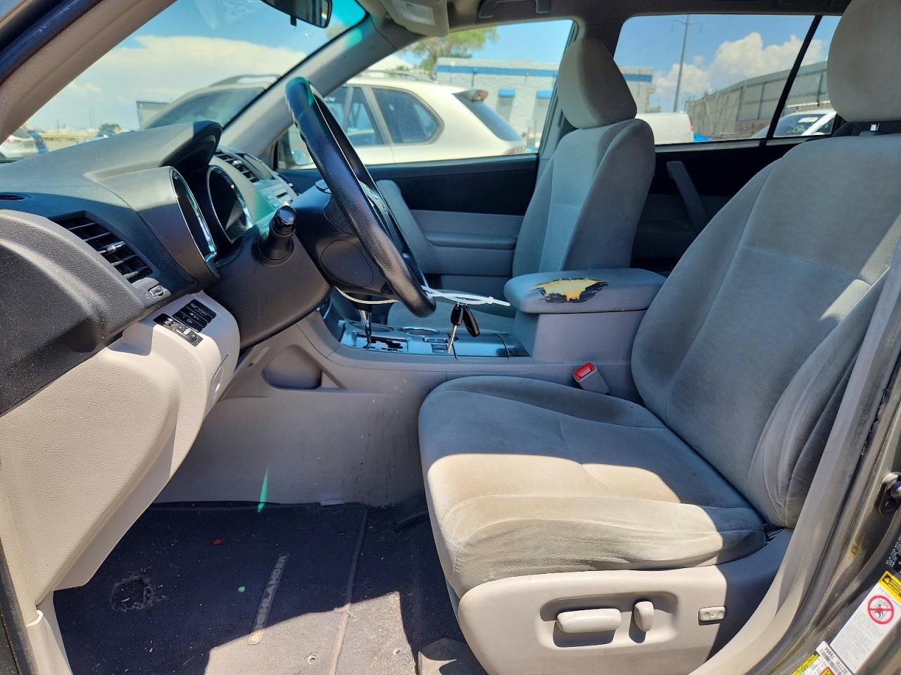 2012 Toyota Highlander Base Green vin: 5TDBK3EH9CS104281