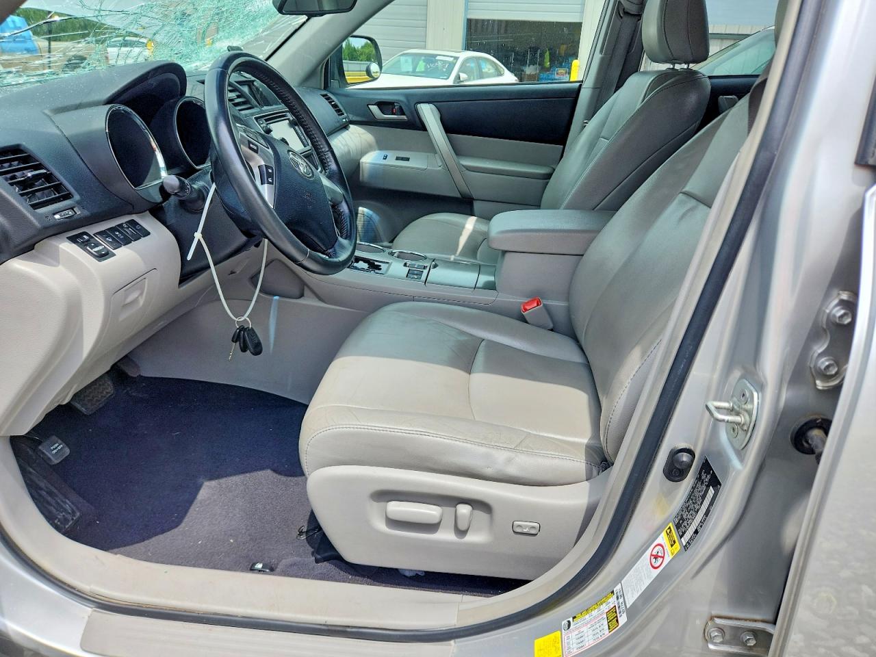 2013 Toyota Highlander Se Silver vin: 5TDBK3EH9DS184053