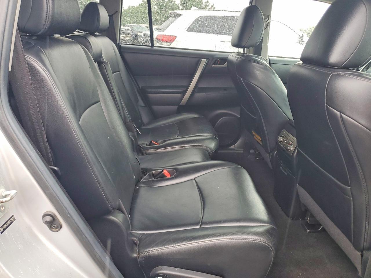 2013 Toyota Highlander Se Silver vin: 5TDBK3EH9DS199068