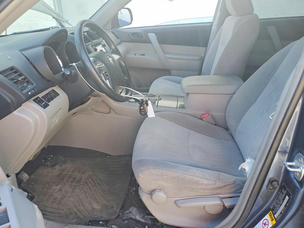 2013 Toyota Highlander Base Gray vin: 5TDBK3EH9DS215916