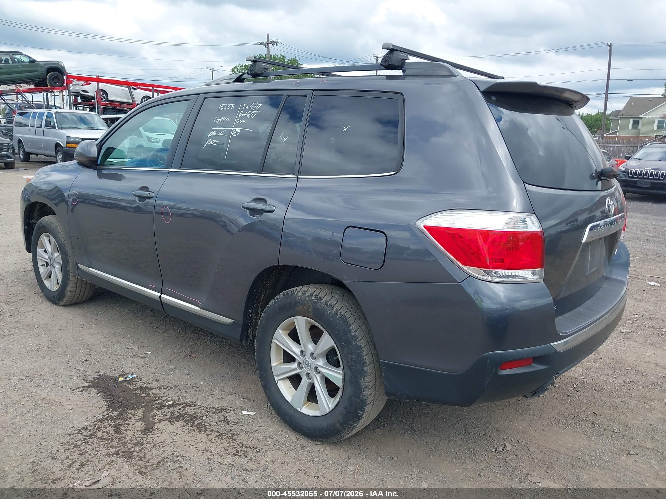 2013 Toyota Highlander Base Plus V6 Серый vin: 5TDBK3EH9DS223854