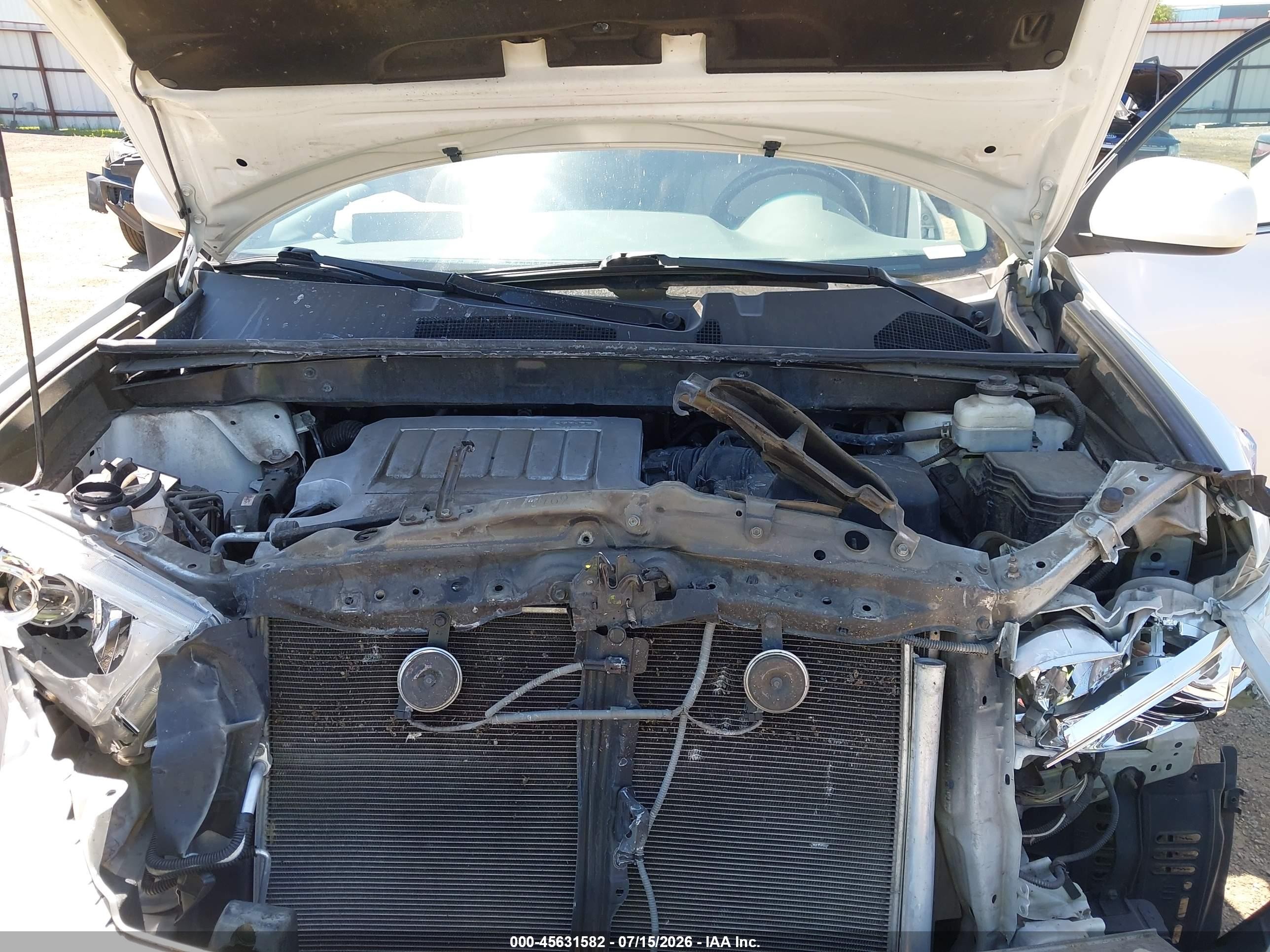 2013 Toyota Highlander Base V6 Silver vin: 5TDBK3EH9DS234109