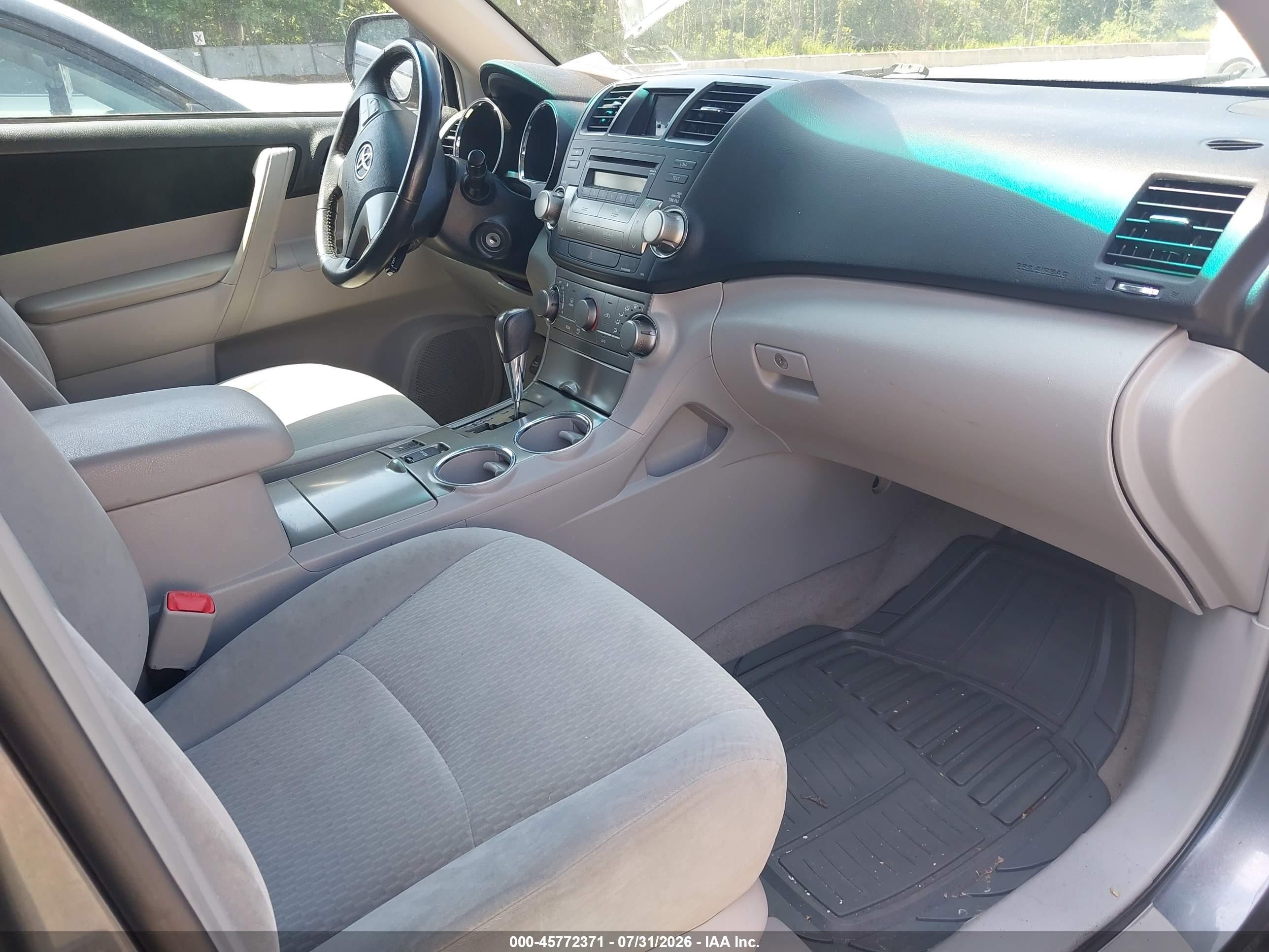 2010 Toyota Highlander Base V6 Black vin: 5TDBK3EHXAS005207