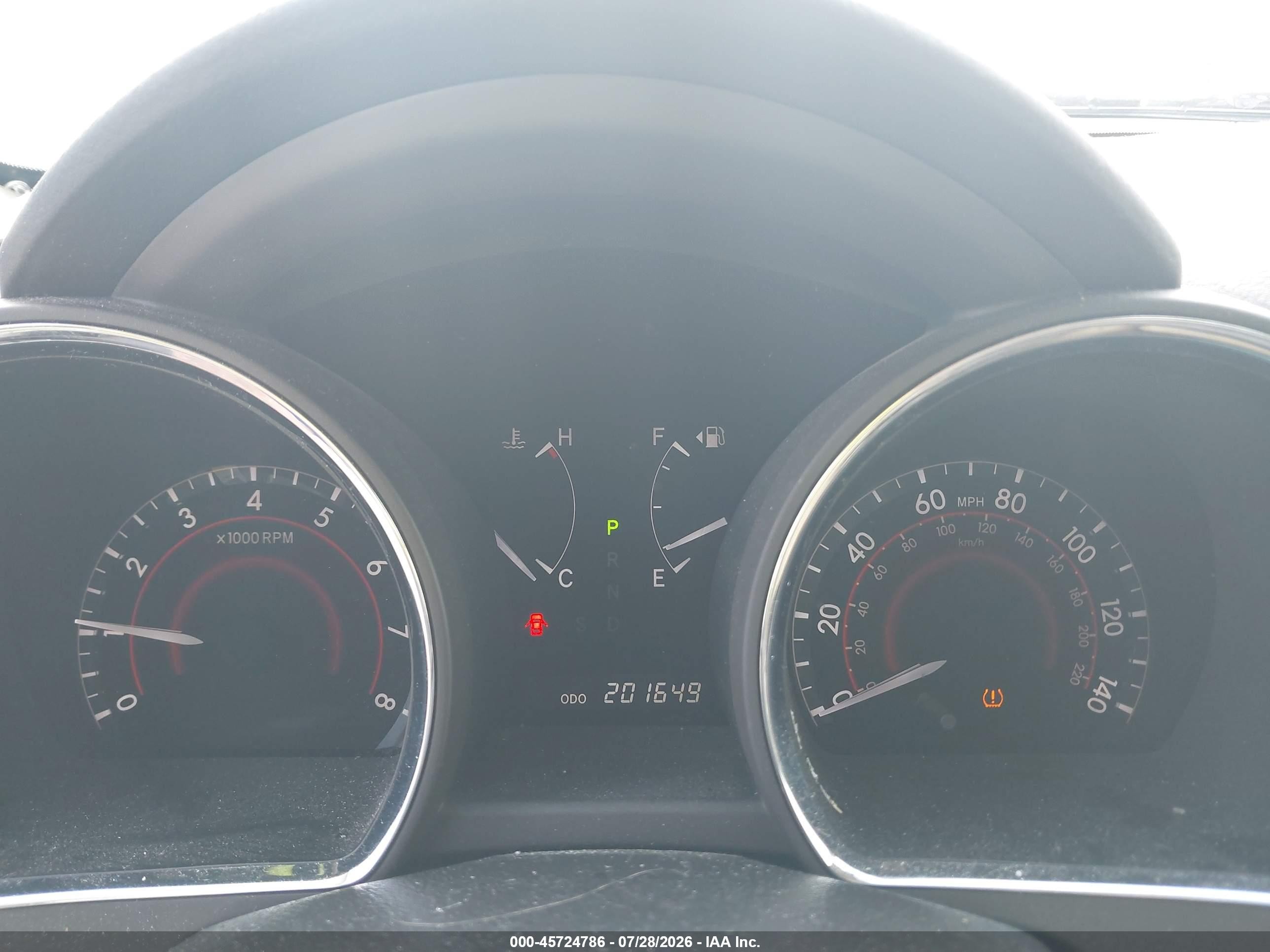 2010 Toyota Highlander Base V6 White vin: 5TDBK3EHXAS007460
