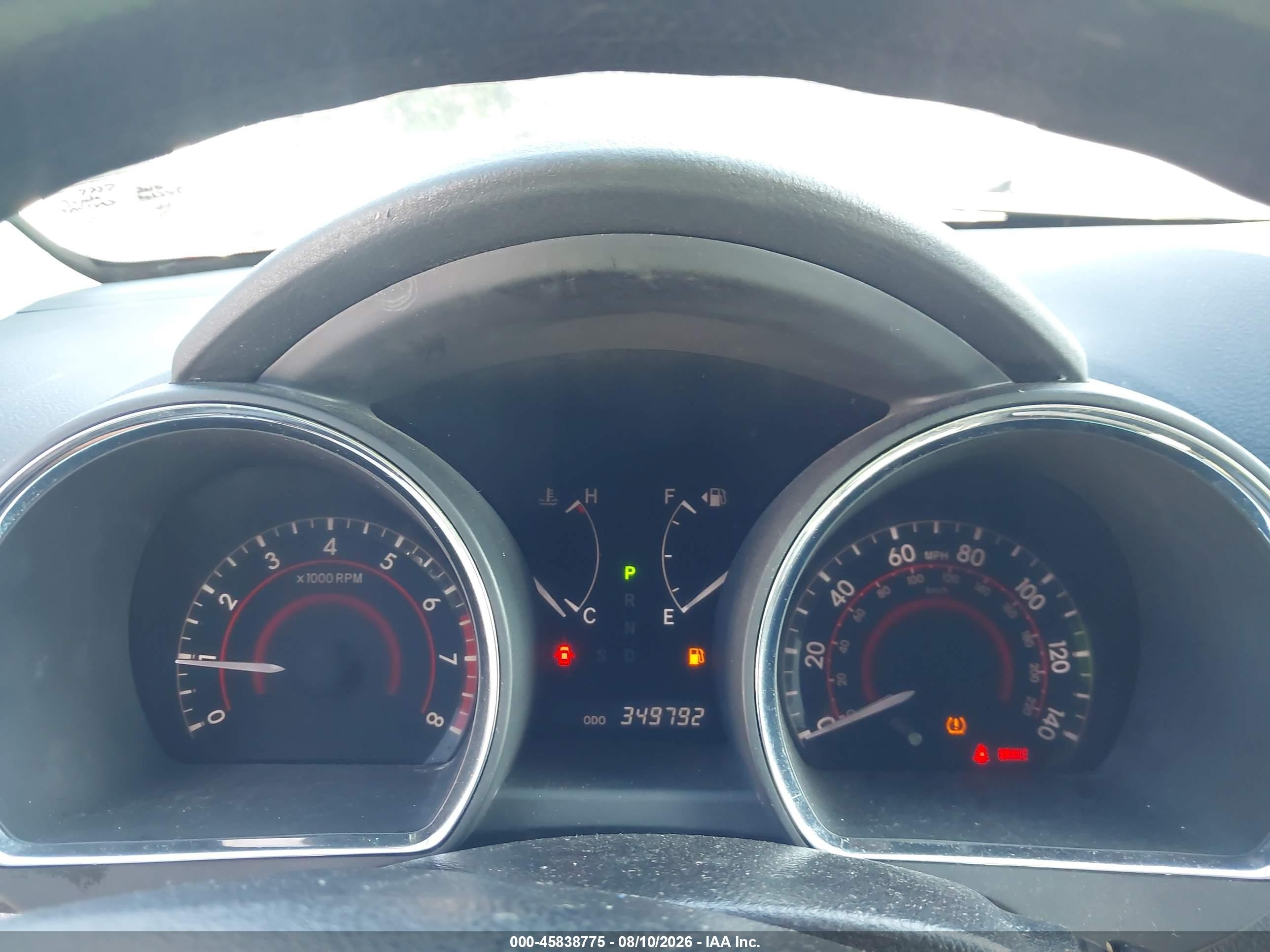 2010 Toyota Highlander Base V6 Красный vin: 5TDBK3EHXAS017227