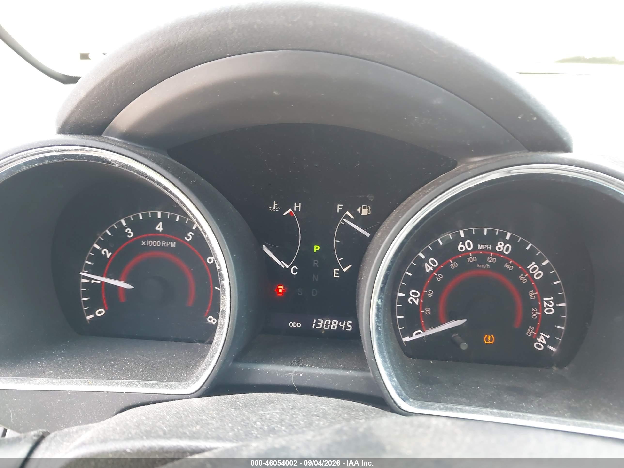 2010 Toyota Highlander Base V6 Gray vin: 5TDBK3EHXAS019057