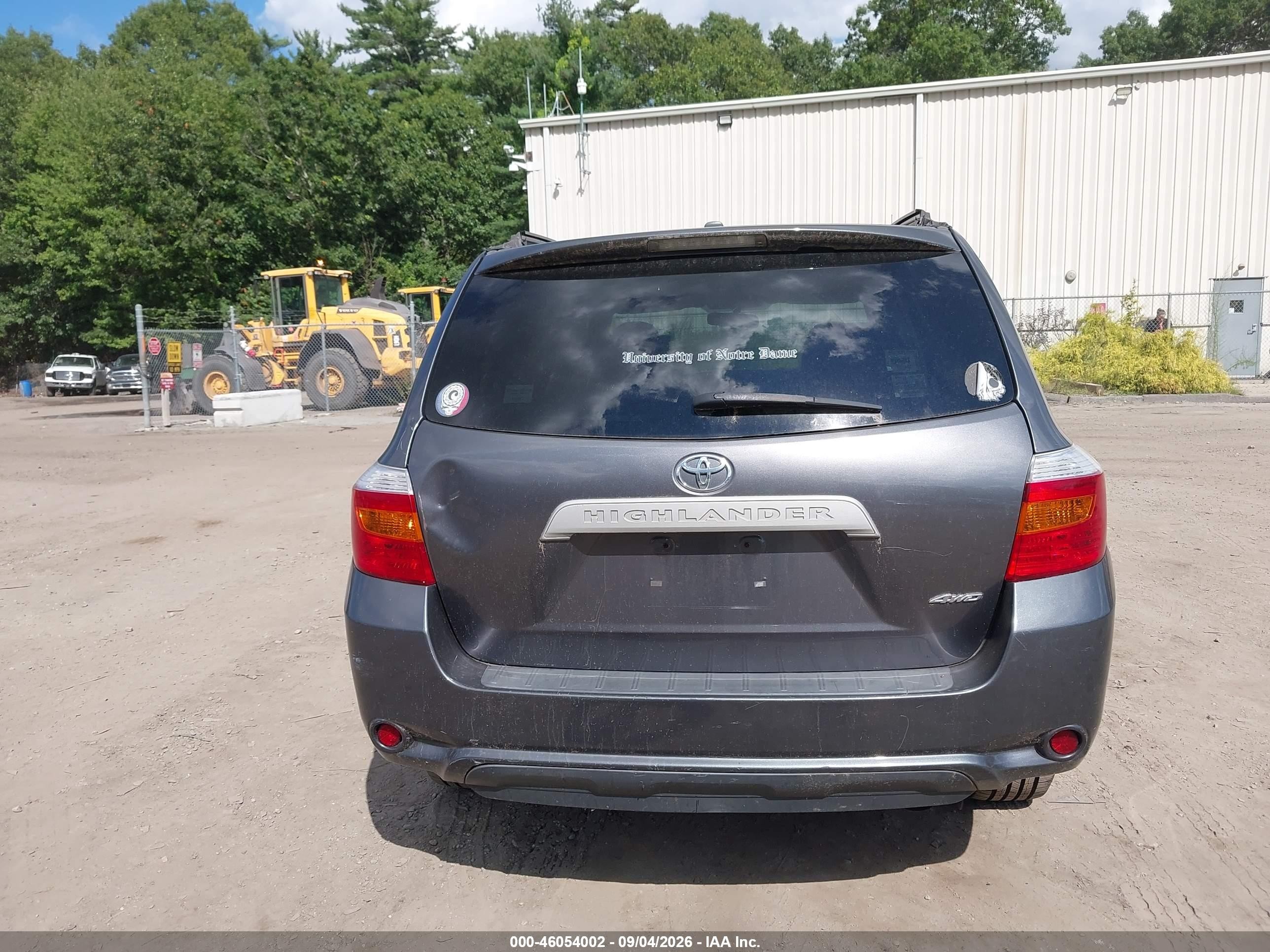 2010 Toyota Highlander Base V6 Gray vin: 5TDBK3EHXAS019057