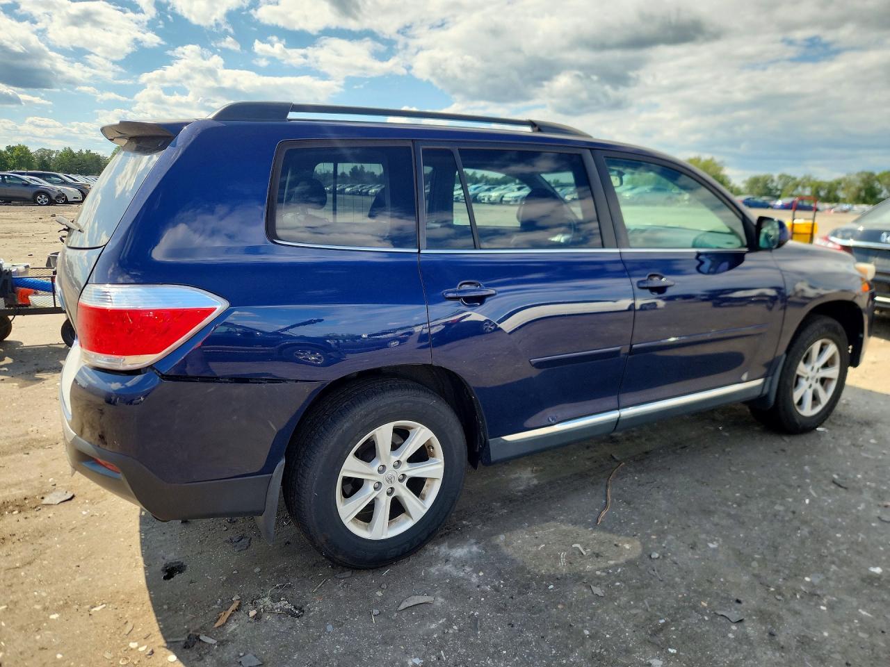 2012 Toyota Highlander Se Blue vin: 5TDBK3EHXCS100515