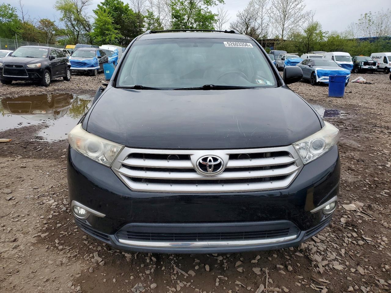 2012 Toyota Highlander Base Black vin: 5TDBK3EHXCS113202