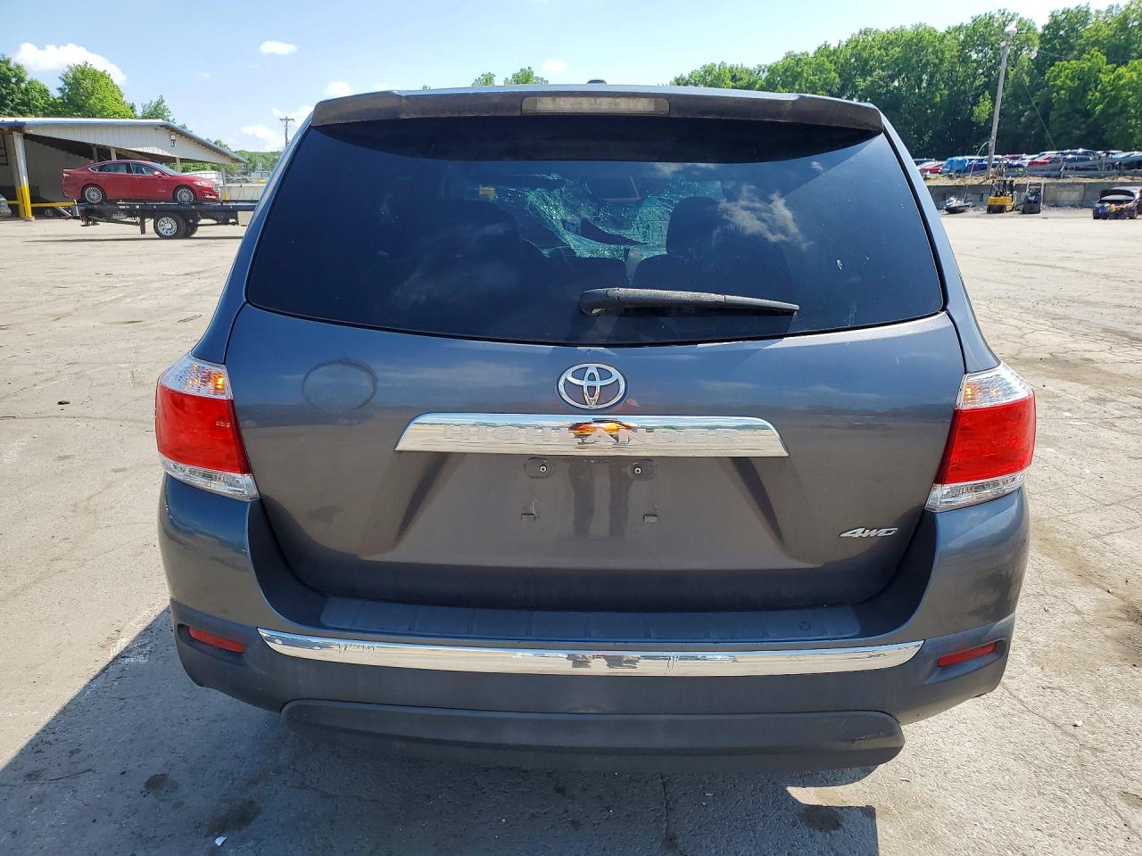2012 Toyota Highlander Base Charcoal vin: 5TDBK3EHXCS123938