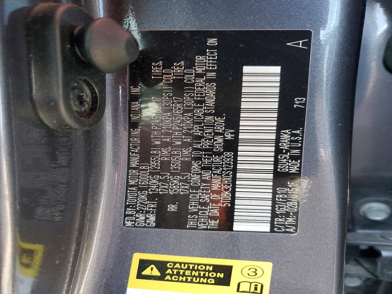2012 Toyota Highlander Base Charcoal vin: 5TDBK3EHXCS123938