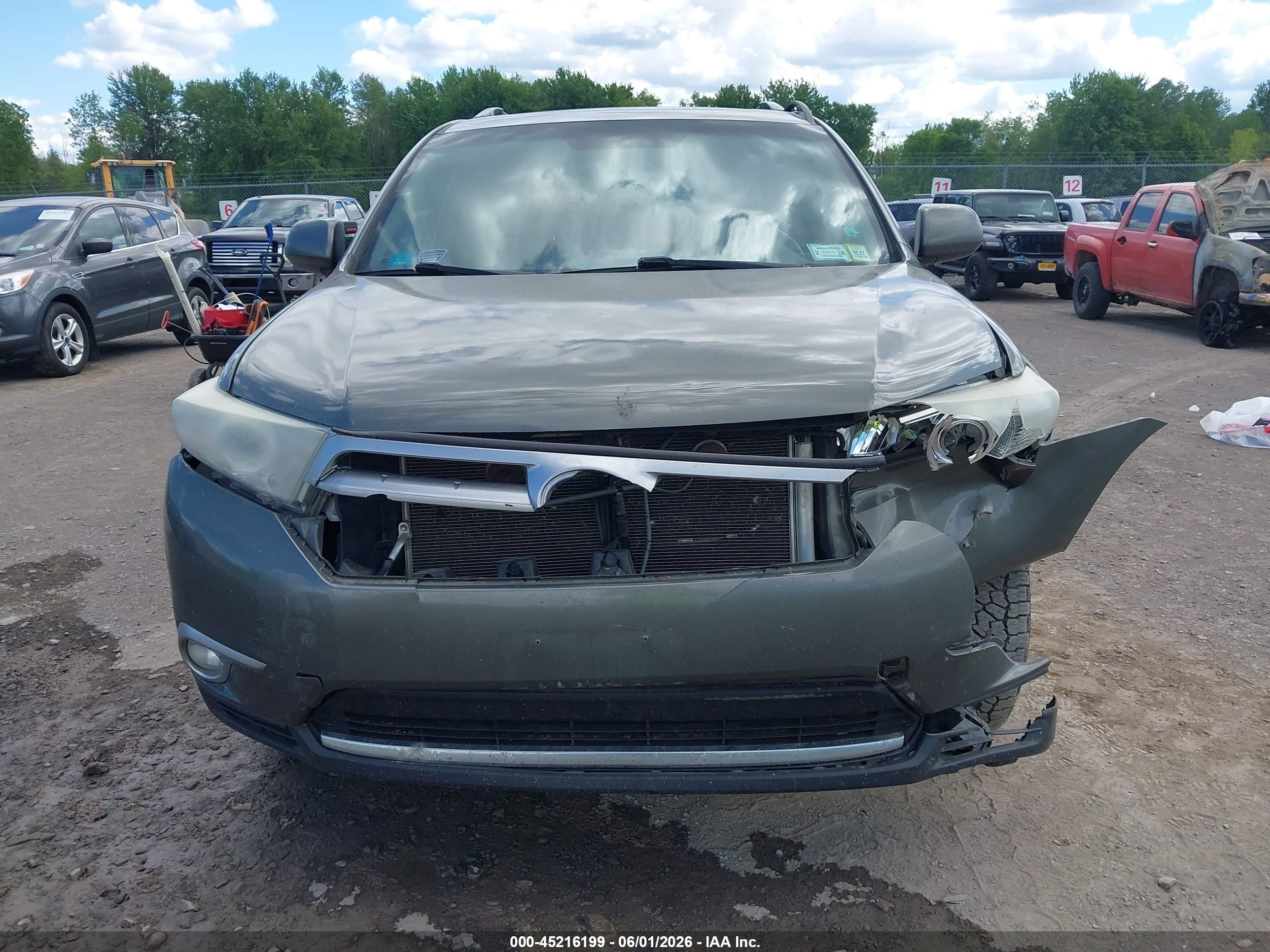 2012 Toyota Highlander Se V6 Gray vin: 5TDBK3EHXCS148600