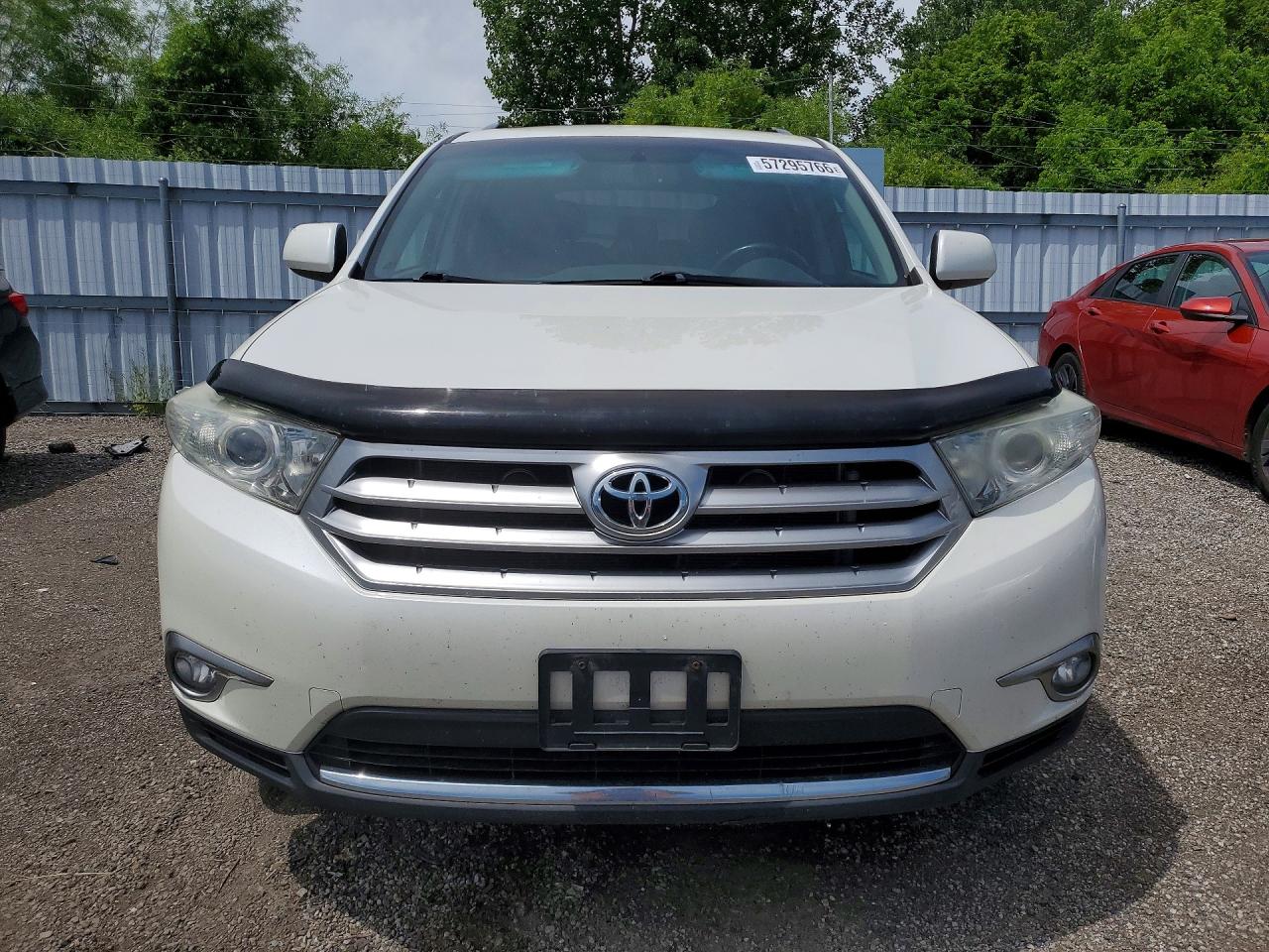 2013 Toyota Highlander White vin: 5TDBK3EHXDS186099