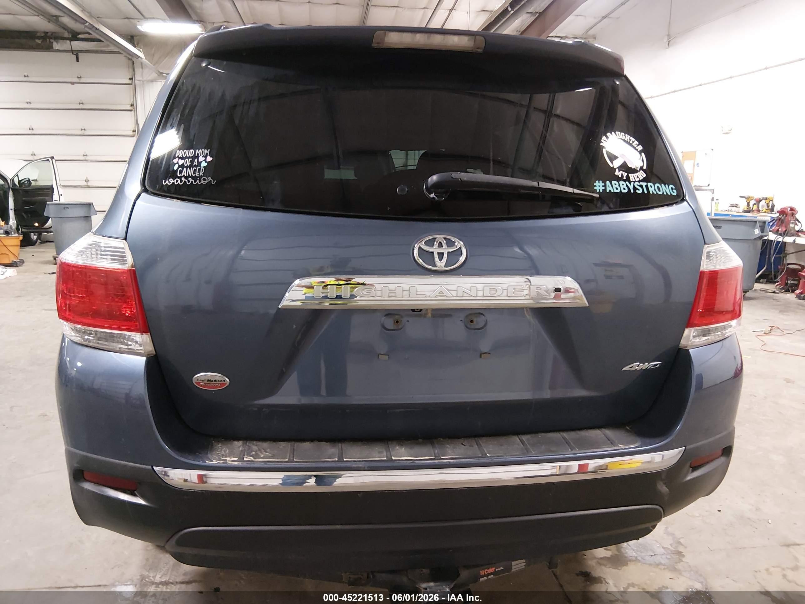 2013 Toyota Highlander Se V6 Blue vin: 5TDBK3EHXDS202771