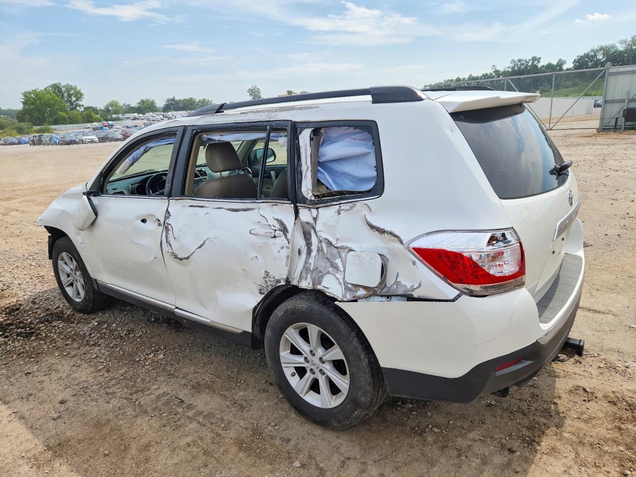 2013 Toyota Highlander Se White vin: 5TDBK3EHXDS207856