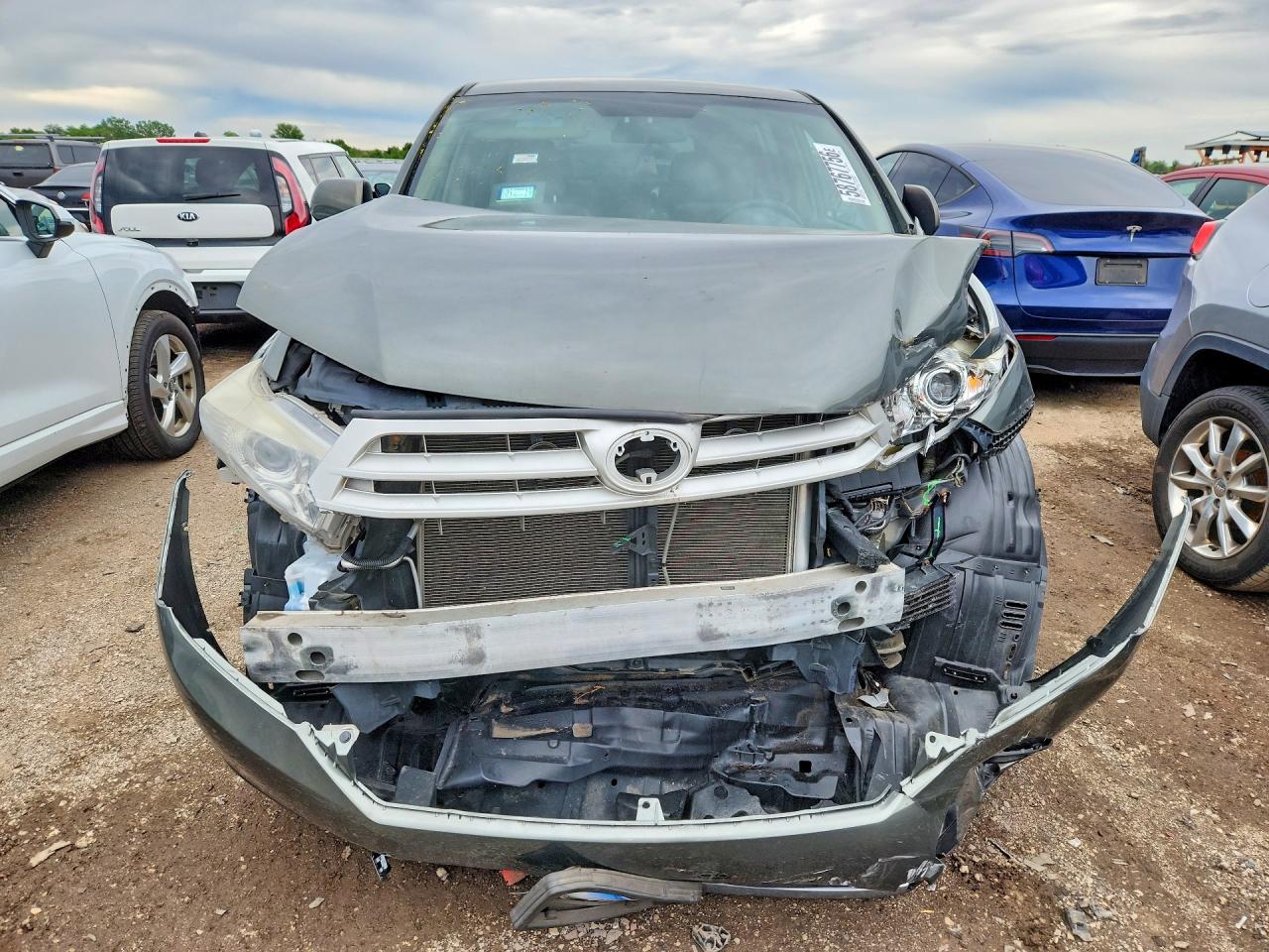 2013 Toyota Highlander Base Green vin: 5TDBK3EHXDS216668