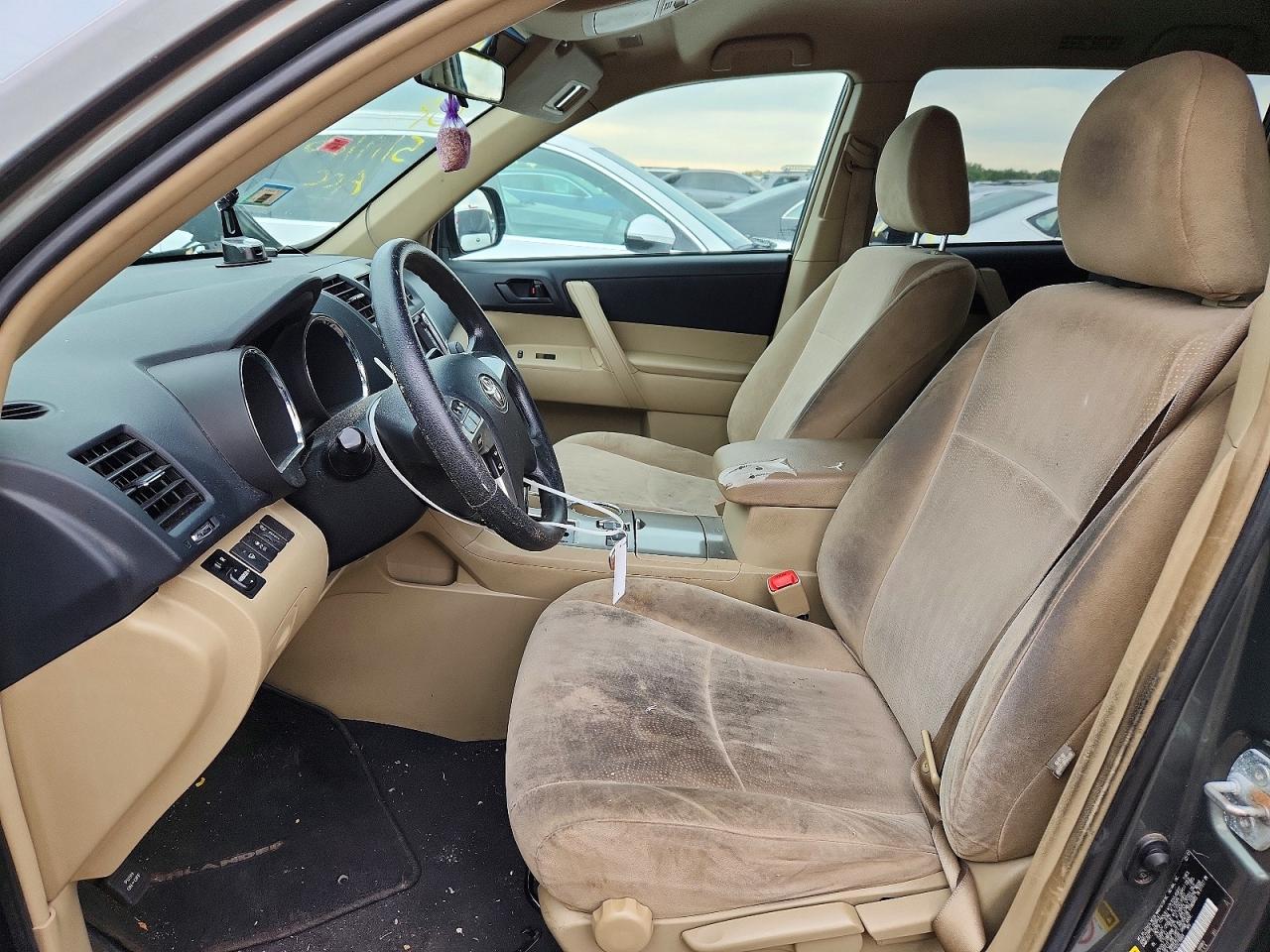 2013 Toyota Highlander Base Green vin: 5TDBK3EHXDS216668
