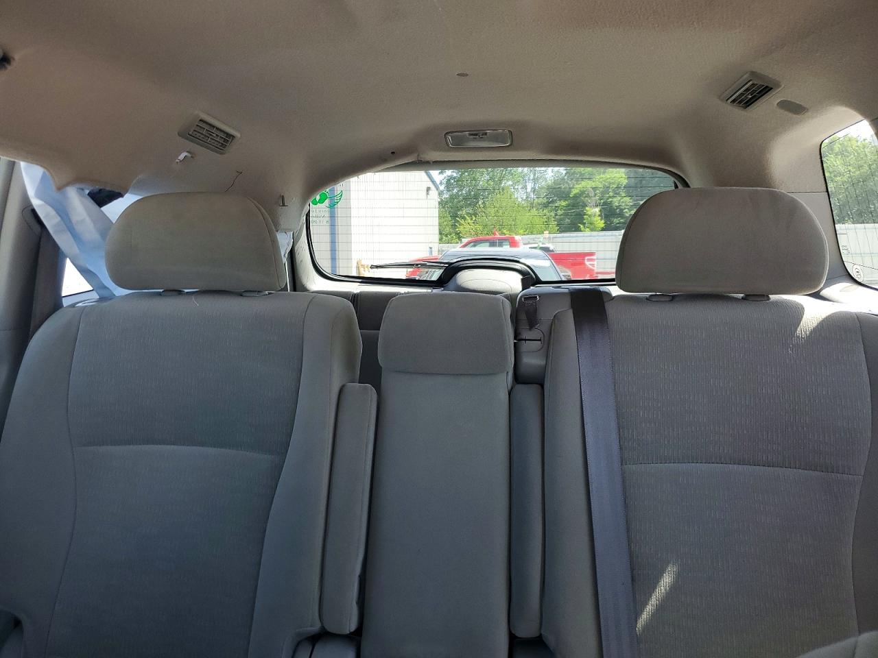 2013 Toyota Highlander Plus Gray vin: 5TDBK3EHXDS236077