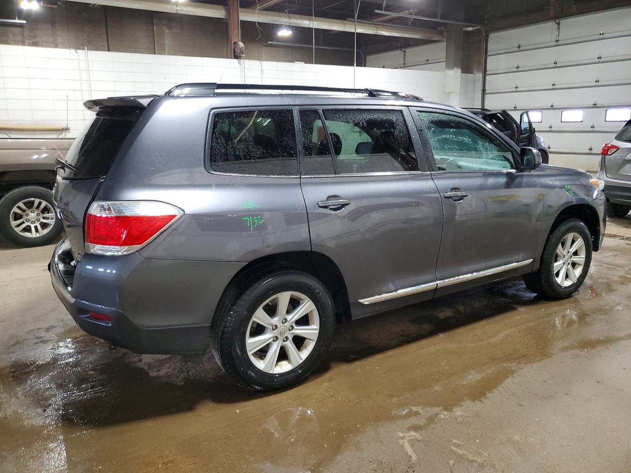 2013 Toyota Highlander Se Gray vin: 5TDBK3EHXDS253395