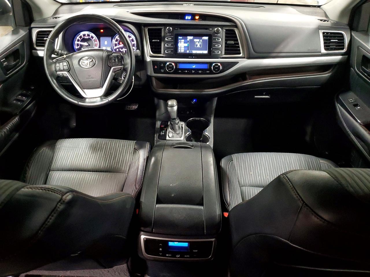 2014 Toyota Highlander Le Plus Белый vin: 5TDBKRFH0ES017518