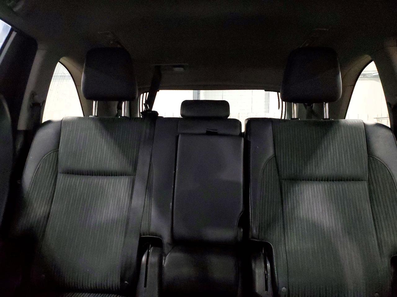 2014 Toyota Highlander Le Plus Белый vin: 5TDBKRFH0ES017518