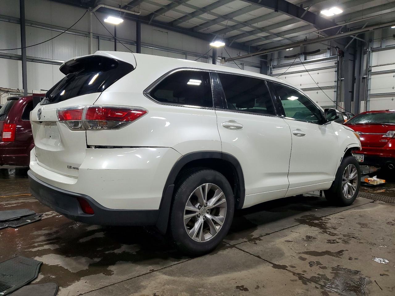 2014 Toyota Highlander Le Plus Белый vin: 5TDBKRFH0ES017518