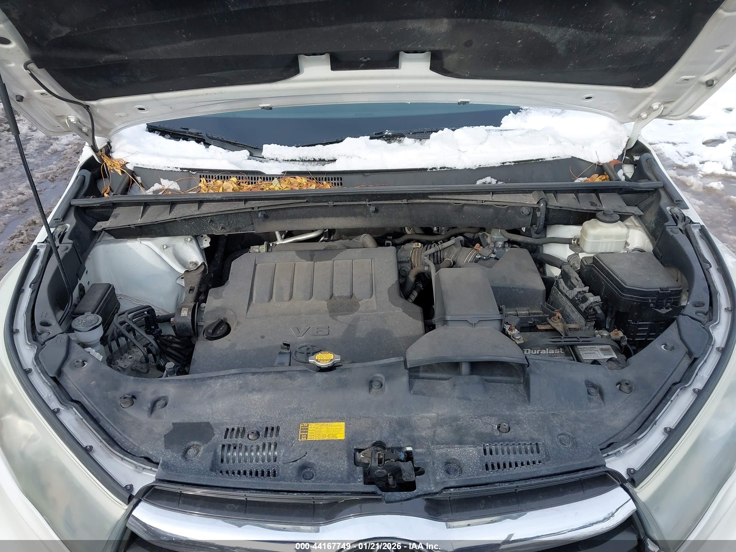 2015 Toyota Highlander Le Plus V6 Белый vin: 5TDBKRFH0FS129561