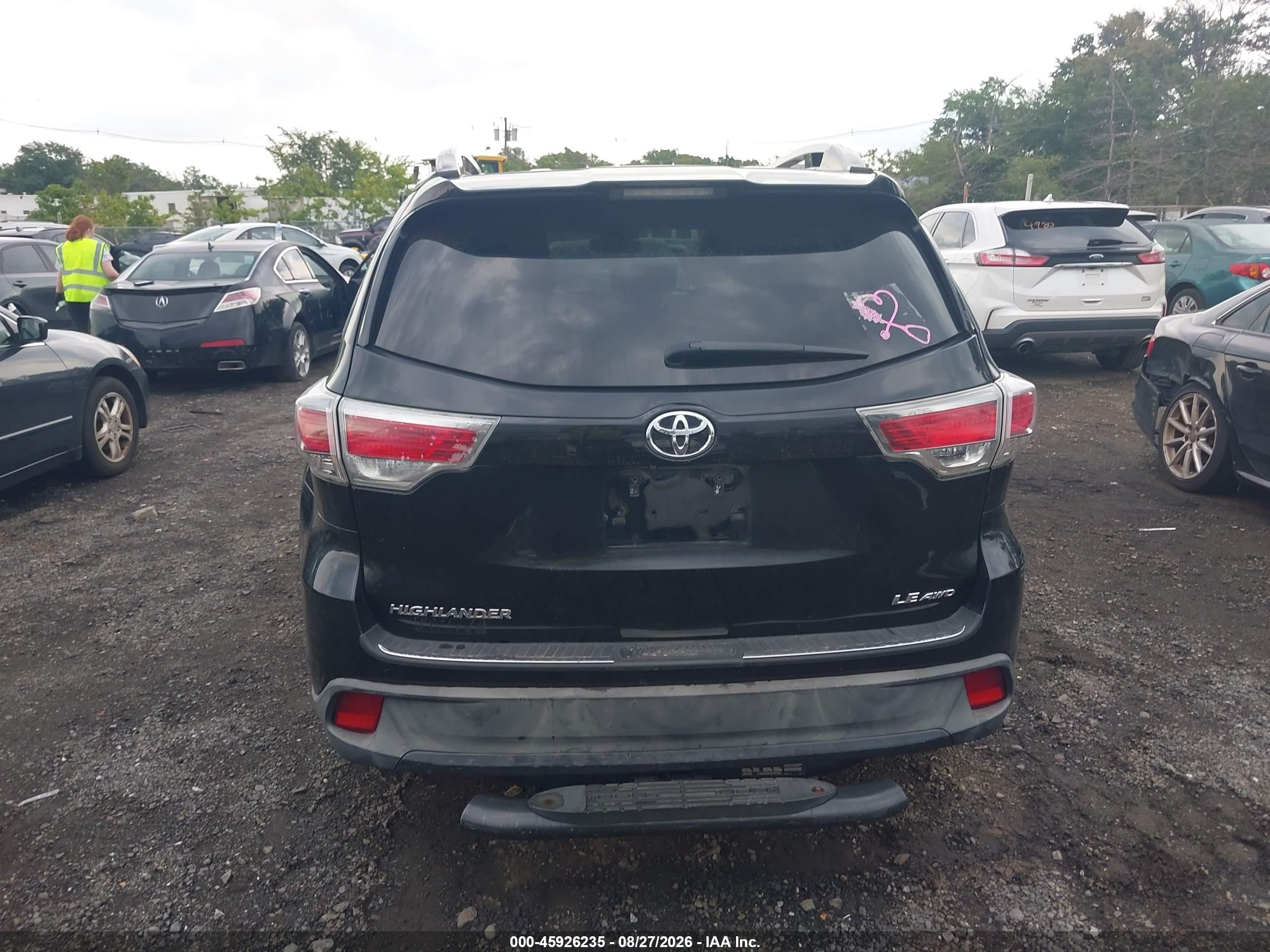 2015 Toyota Highlander Le V6 Черный vin: 5TDBKRFH1FS163363