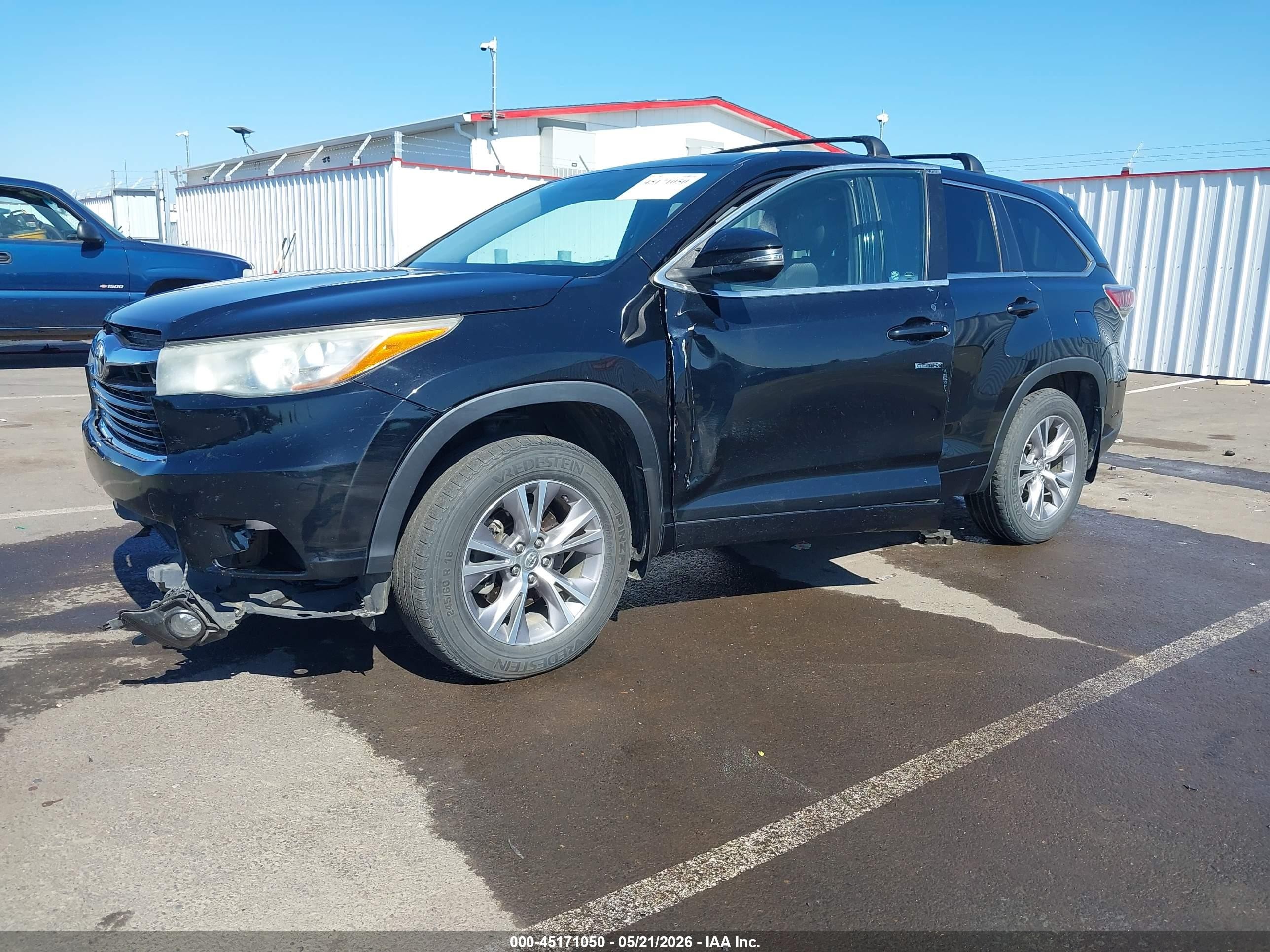 2015 Toyota Highlander Le Plus V6 Black vin: 5TDBKRFH1FS193348
