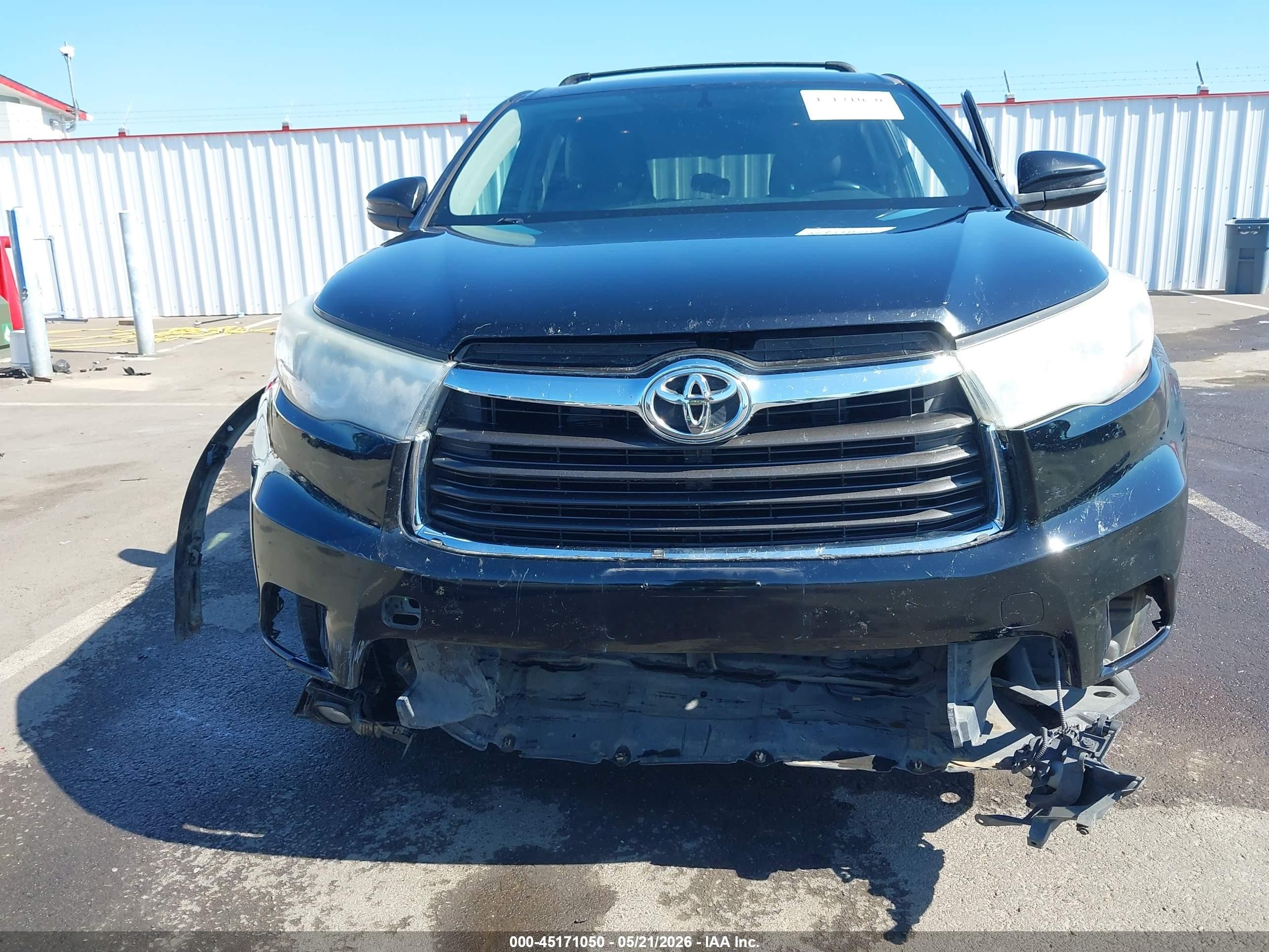 2015 Toyota Highlander Le Plus V6 Black vin: 5TDBKRFH1FS193348