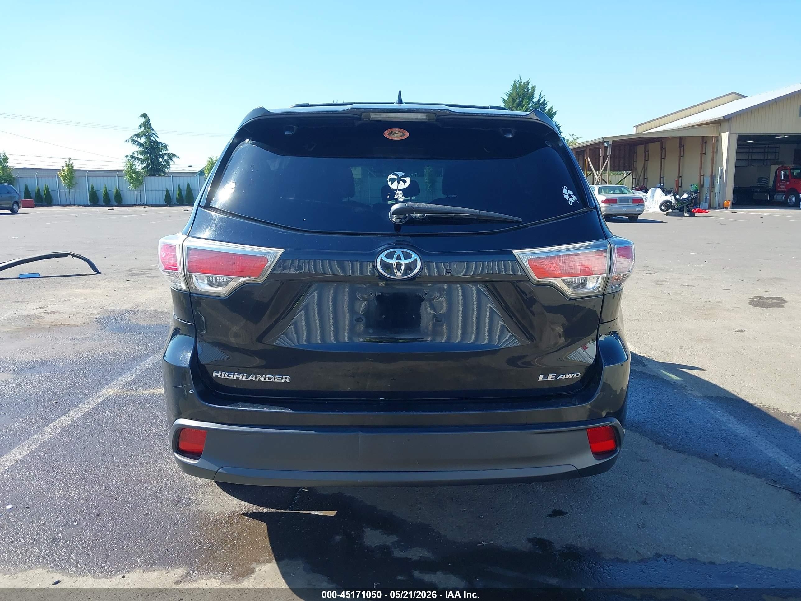 2015 Toyota Highlander Le Plus V6 Black vin: 5TDBKRFH1FS193348