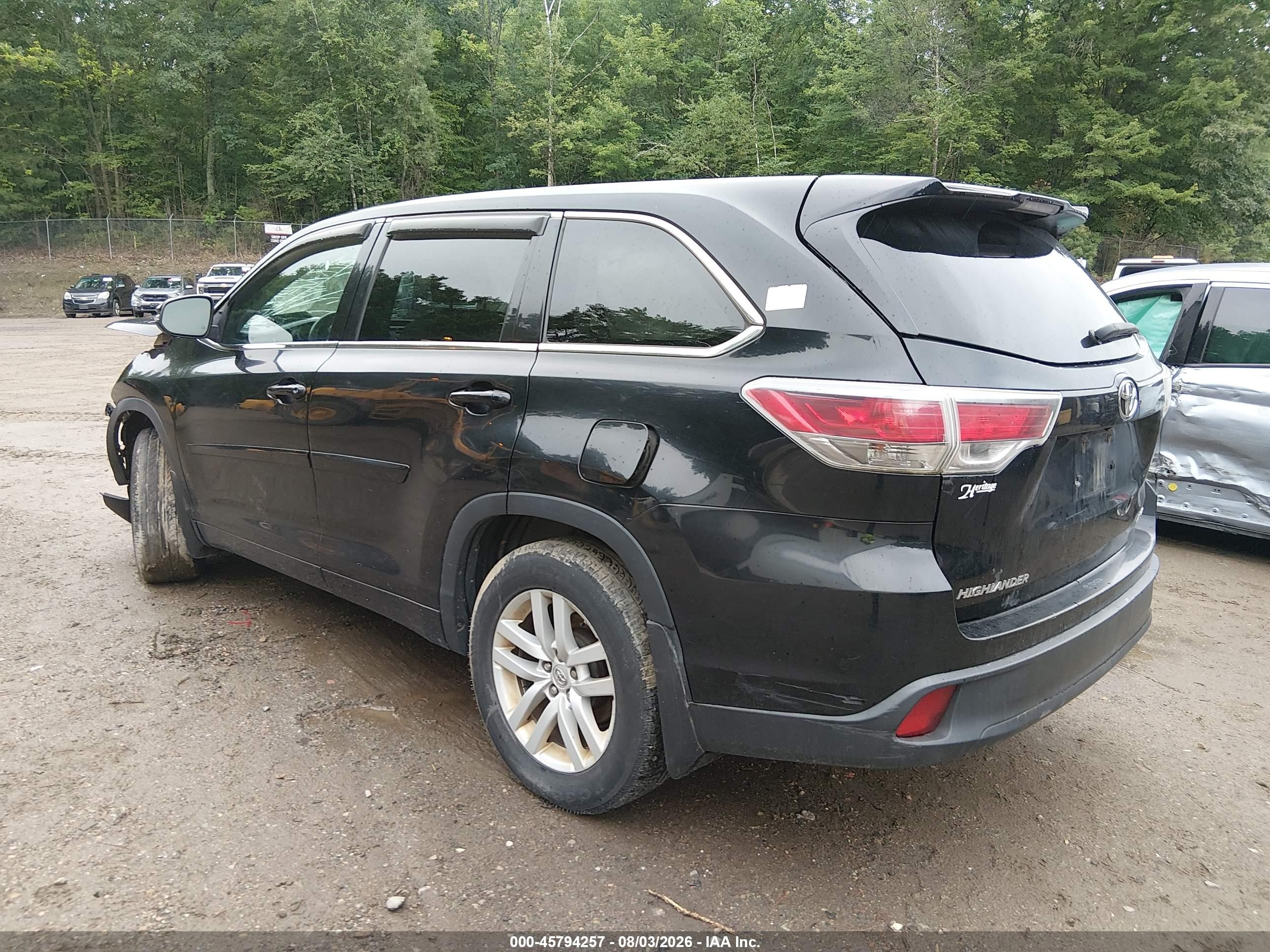 2015 Toyota Highlander Le V6 Черный vin: 5TDBKRFH2FS087135