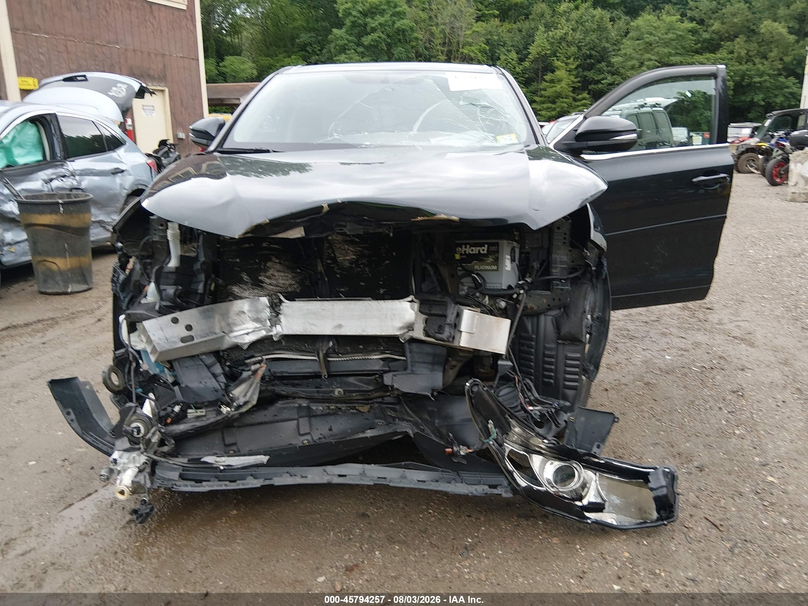 2015 Toyota Highlander Le V6 Черный vin: 5TDBKRFH2FS087135