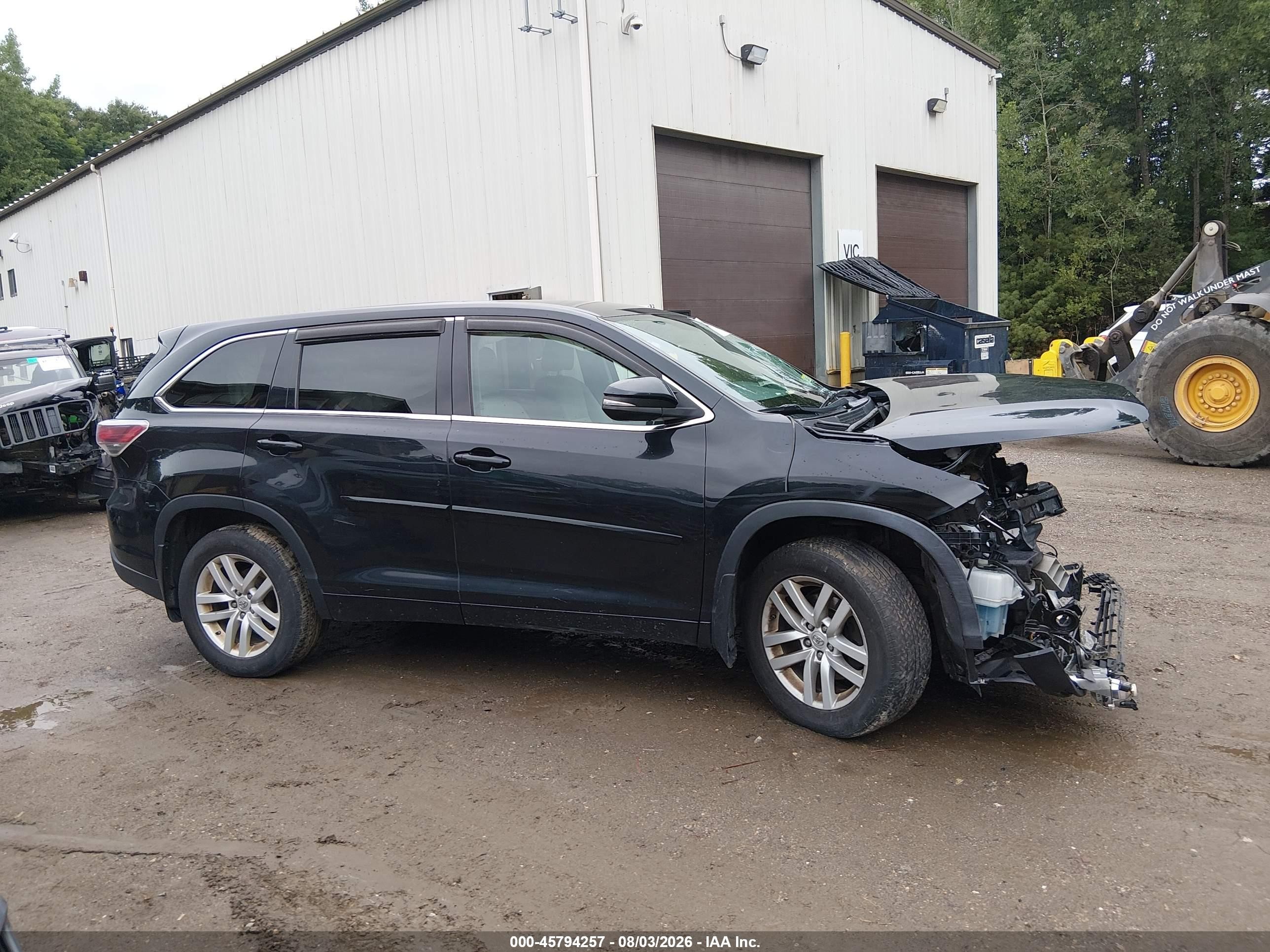 2015 Toyota Highlander Le V6 Черный vin: 5TDBKRFH2FS087135
