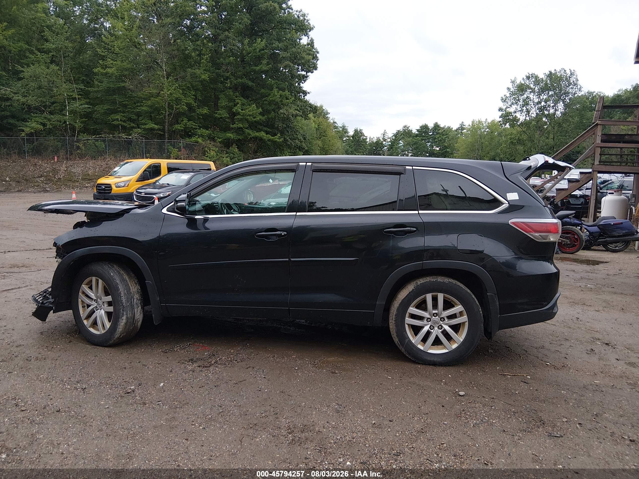 2015 Toyota Highlander Le V6 Черный vin: 5TDBKRFH2FS087135