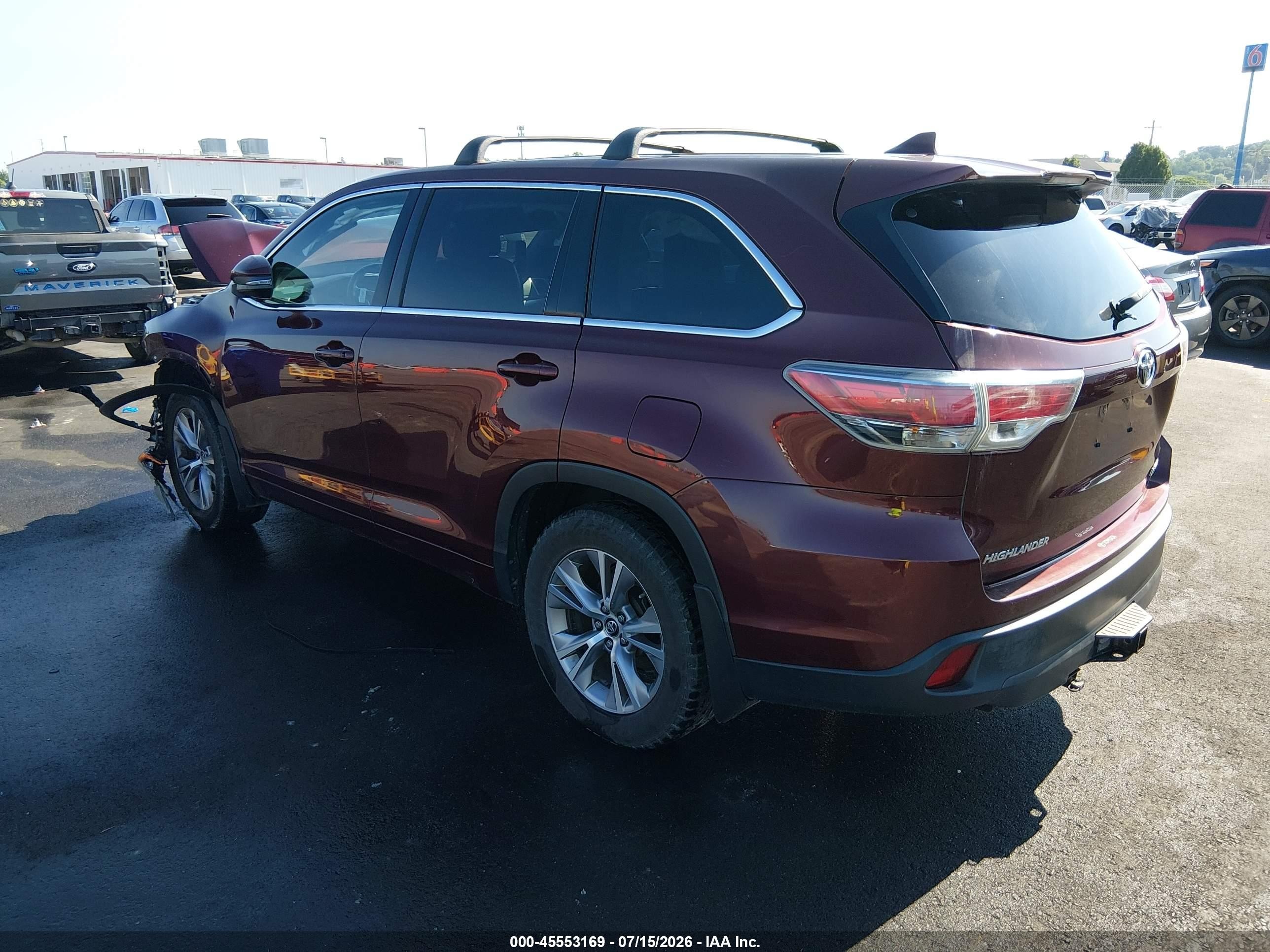 2016 Toyota Highlander Le Plus V6 Maroon vin: 5TDBKRFH2GS337099