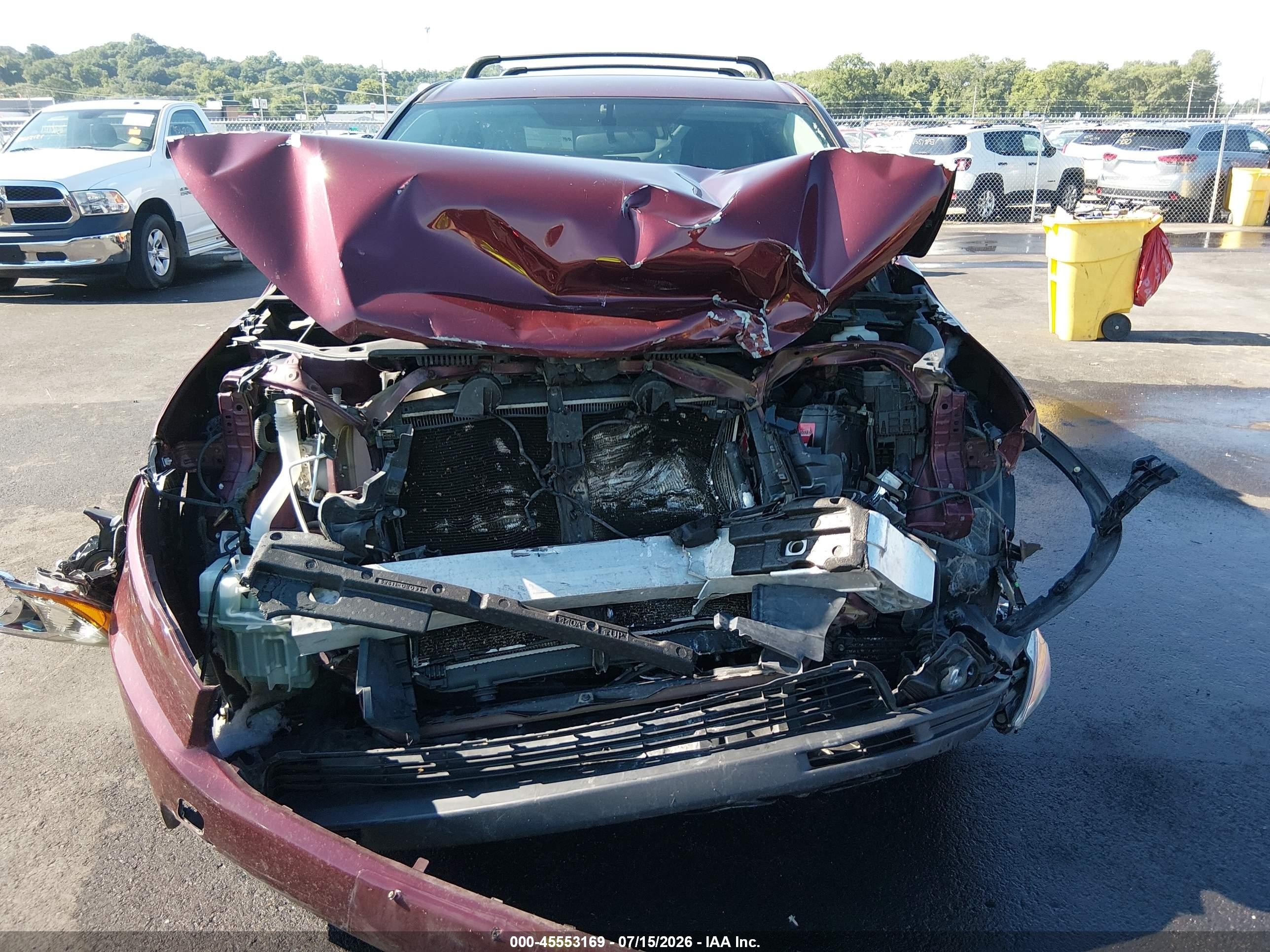 2016 Toyota Highlander Le Plus V6 Maroon vin: 5TDBKRFH2GS337099