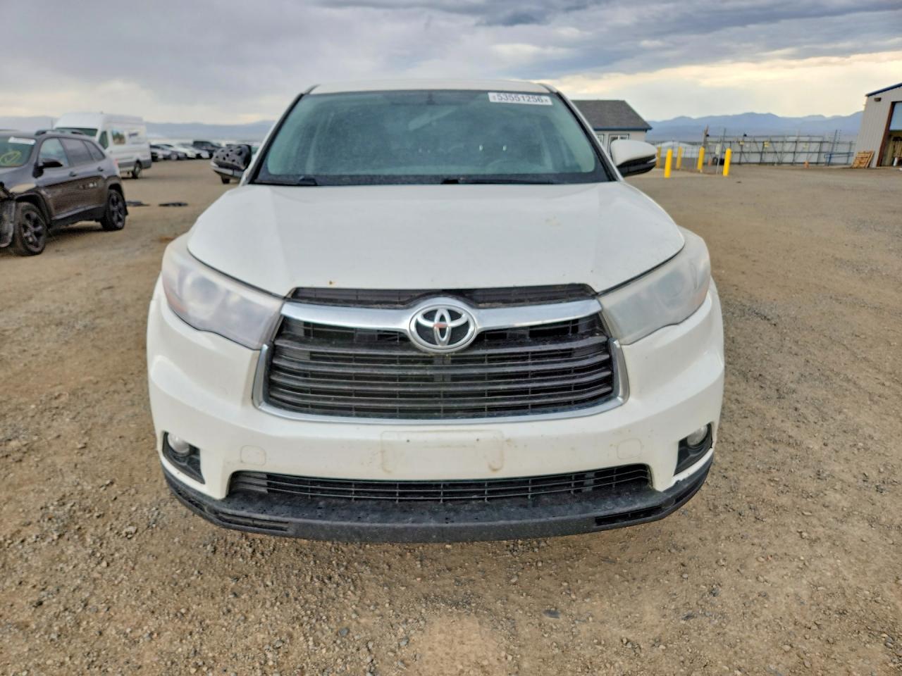 2014 Toyota Highlander Le Plus White vin: 5TDBKRFH3ES022180