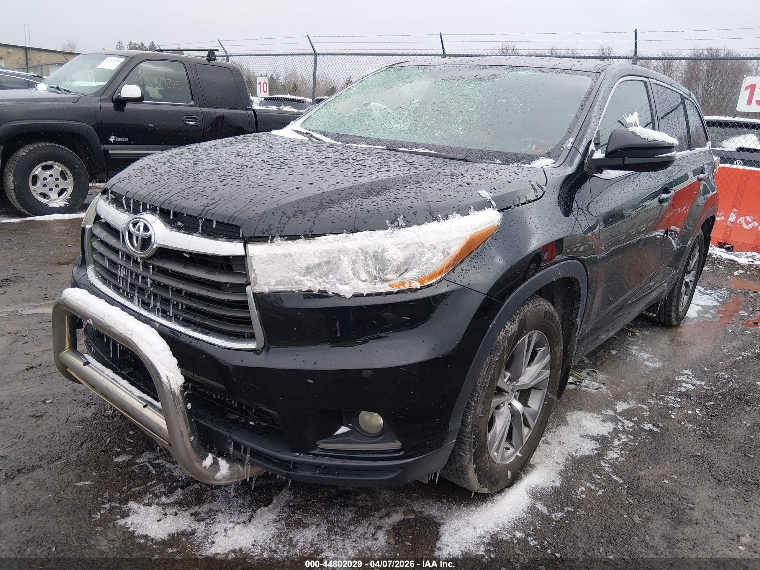 2015 Toyota Highlander Le Plus V6 Black vin: 5TDBKRFH3FS131286