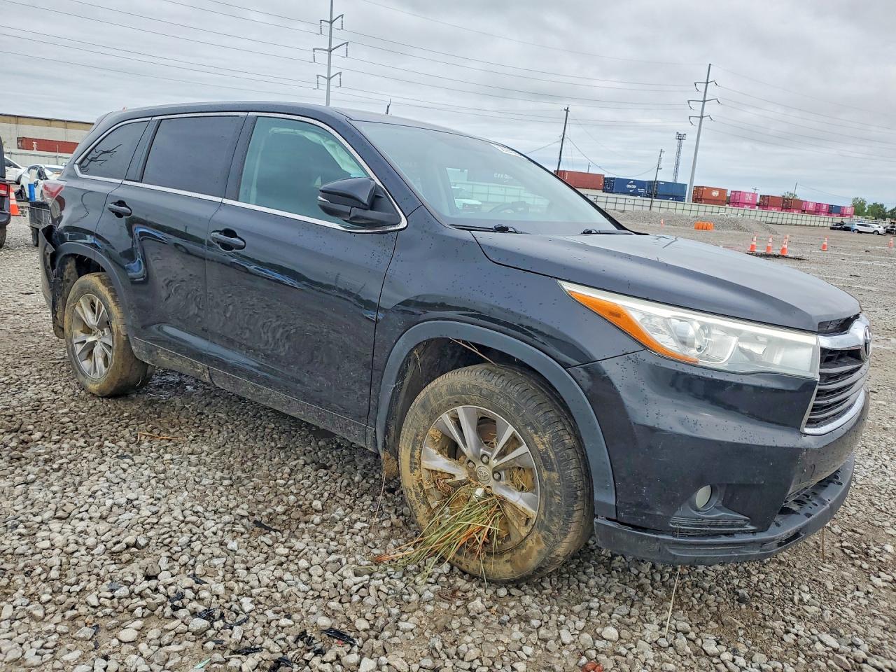 2015 Toyota Highlander Le Plus Black vin: 5TDBKRFH3FS140053