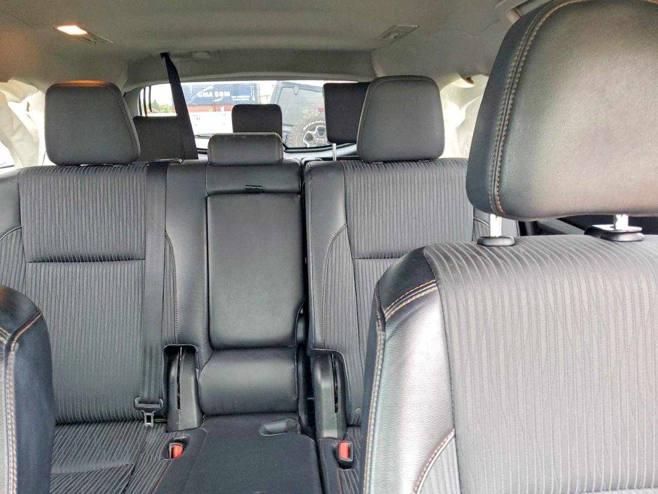 2015 Toyota Highlander Le Plus Black vin: 5TDBKRFH3FS140053