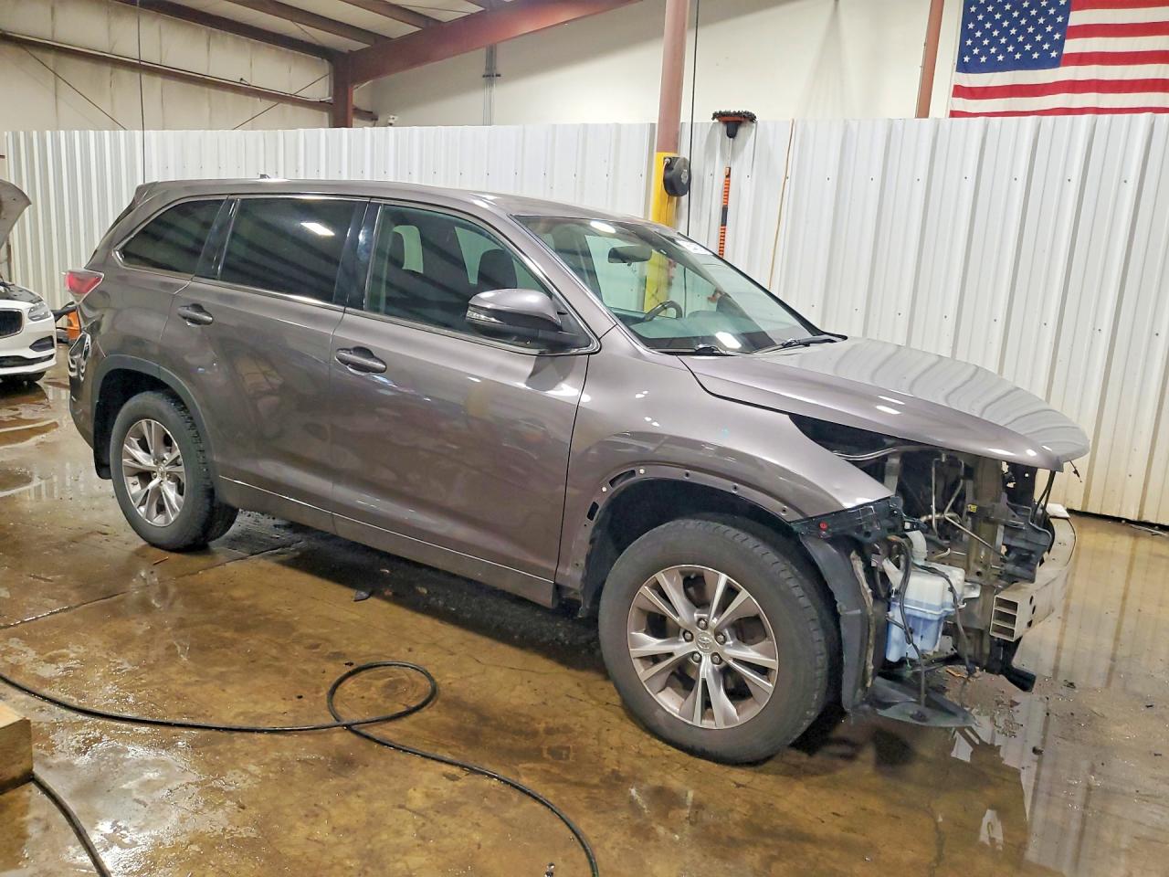 2015 Toyota Highlander Le Plus Gray vin: 5TDBKRFH3FS142658